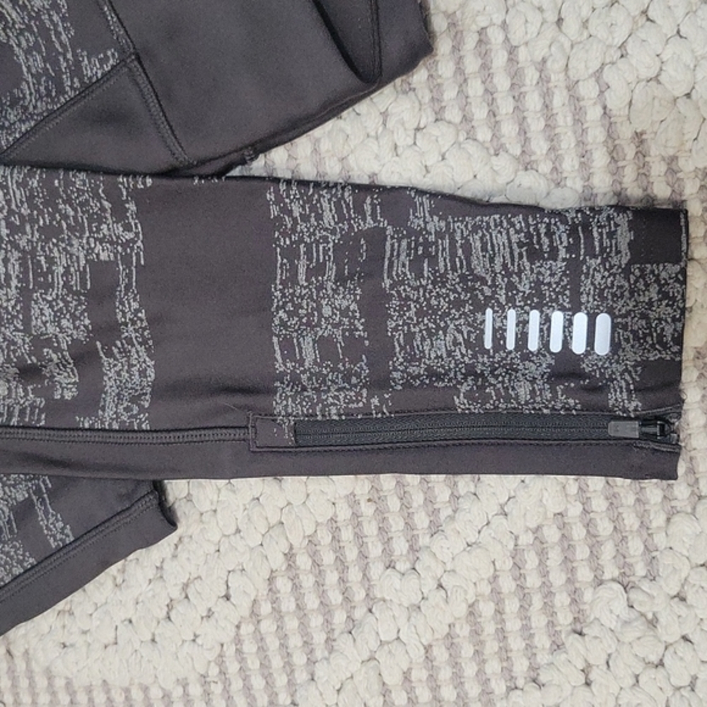 Under Armour heat gear leggings
